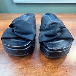 Donald Pliner Folley Black Knit Slide Sandals Chunky Platform Sz 10 Y2K